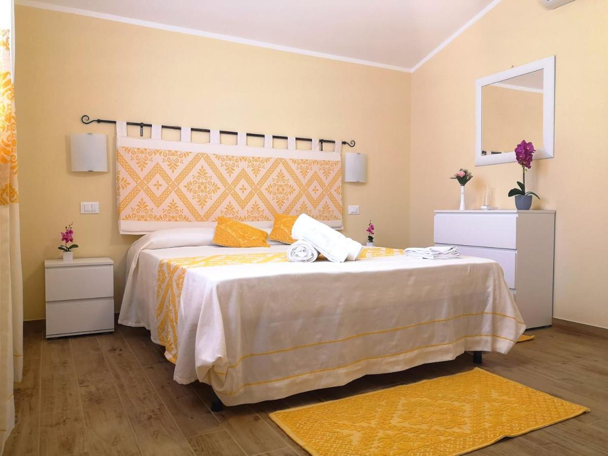 Отель Le Orchidee Боса Экстерьер фото